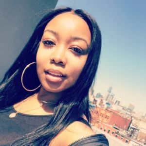 Meet your Posher, Melanie